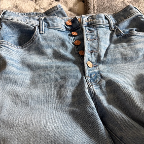 MOTHER Light Blue Denim Jeans with Pocket 'M' Stitch - Picture 4 of 7